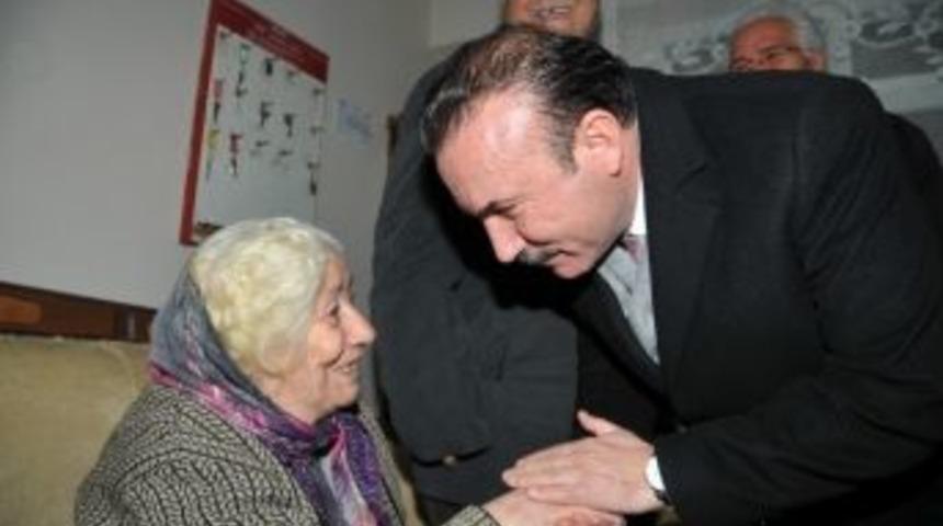 Başkan Doğan &Ouml;zyapı Sitesi&rsquo;ni Ziyaret Etti