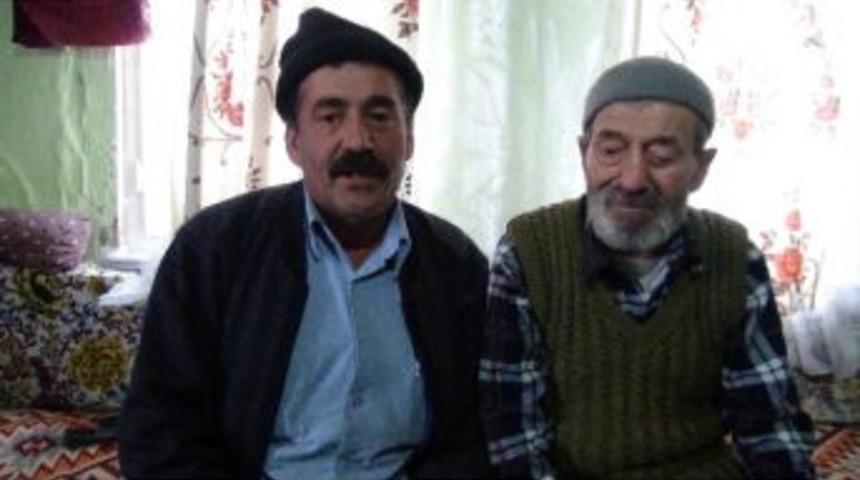 5 G&uuml;n Evlerinde Mahsur Kalan Yaşlı &Ccedil;ift Kurtarıldı