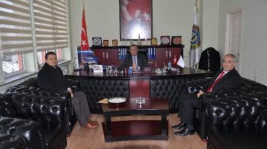 Halkbank Malkara Şube M&uuml;d&uuml;r&uuml; Malkara Belediye Başkanını Ziyaret Etti