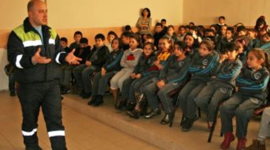 'Geri D&ouml;n&uuml;ş&uuml;m&uuml; M&uuml;mk&uuml;n Atıkları Ayrı Toplayın'