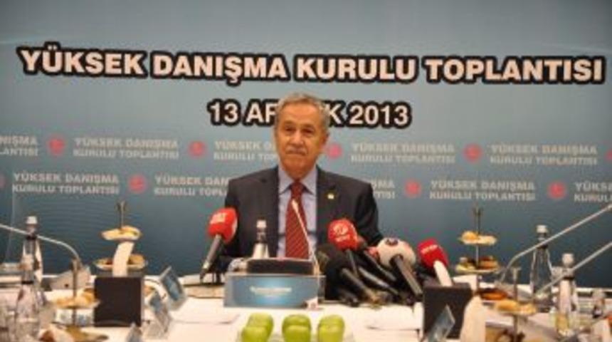 Arın&ccedil;: 2015 Yılında Atat&uuml;rk Barış &Ouml;d&uuml;l&uuml; Verilecek