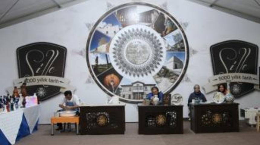 &ldquo;ge&ccedil;mişten G&uuml;n&uuml;m&uuml;ze Sille&rdquo; Tanıtım &Ccedil;adırı A&ccedil;ıldı