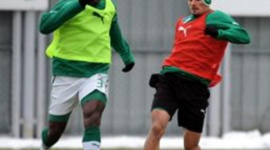 Bursaspor'da Trabzonspor Ma&ccedil;ı Hazırlıkları S&uuml;r&uuml;yor