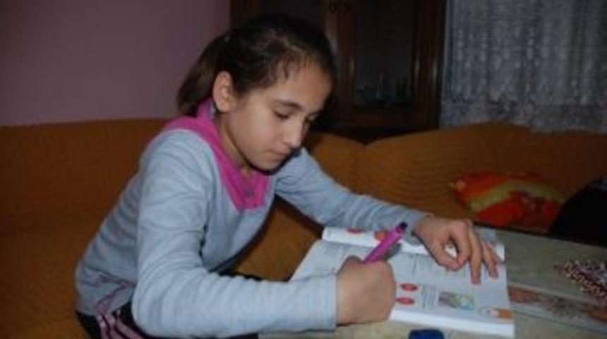 Kızlarına Yanlış Teşhis İddiasıyla Doktora Dava A&ccedil;tılar