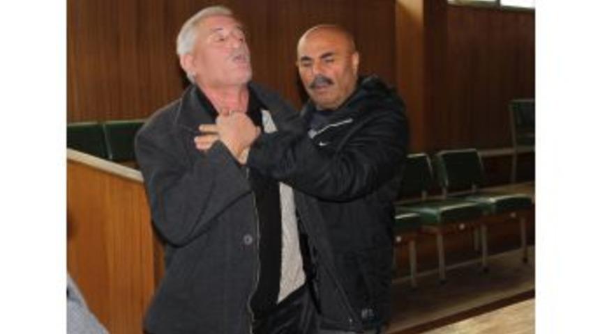 Atakum Minib&uuml;s&ccedil;&uuml;leri Yıkım Kararına Tepkili