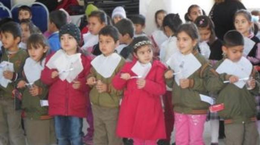 Eşme&rsquo;de &Ouml;ğrencilere Y&ouml;nelik Ağız Ve Diş Sağlığı Projesi Başlatıldı