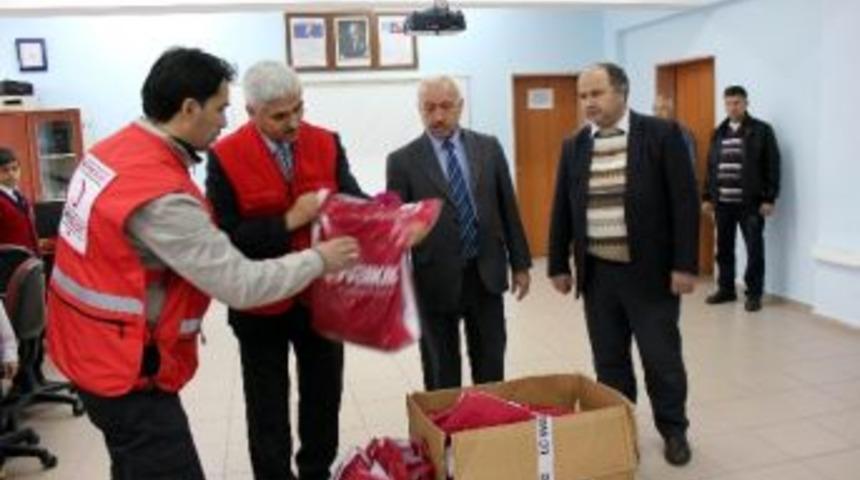 Kızılay Yine Sevindirdi