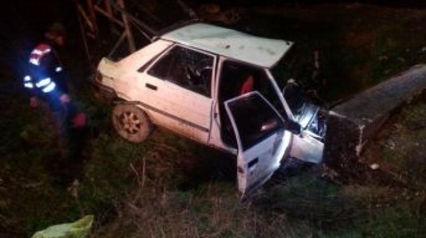 Uzunk&ouml;pr&uuml;&rsquo;de Trafik Kazası: 3 Yaralı