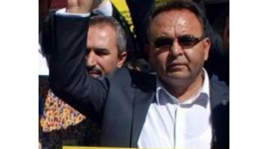 Karaer; &ldquo;&ouml;zg&uuml;rl&uuml;kler Yeni Anayasa İle Ta&ccedil;landırılmalıdır&rdquo;