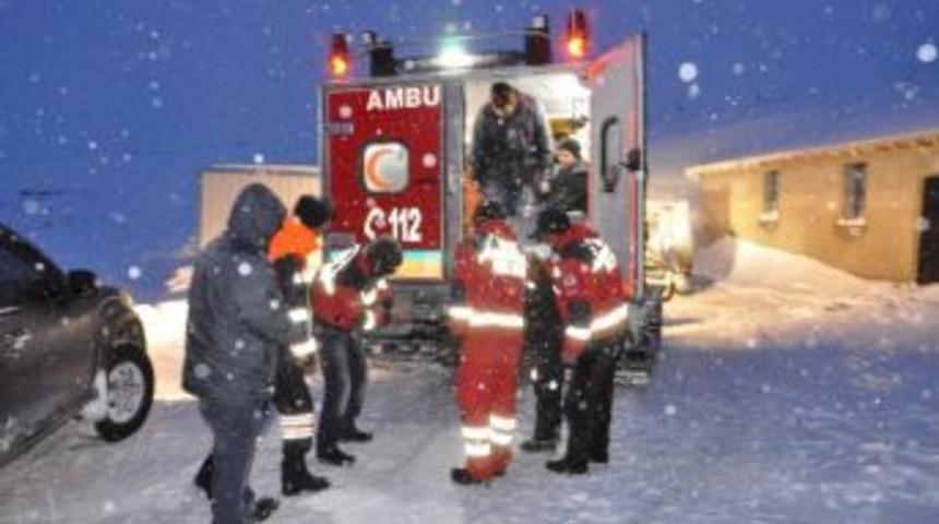 Tunceli&rsquo;de Mahsur Kalan 13 Madenci Kurtarıldı