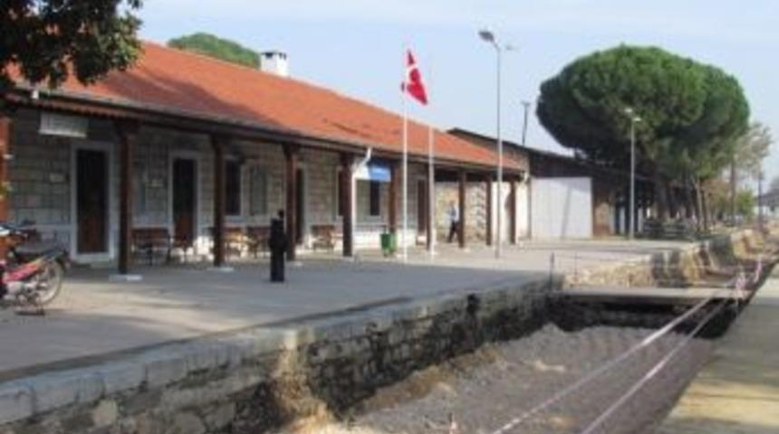 Tcdd&rsquo;den İstasyonlarda Hat Yenileme &Ccedil;alışmaları