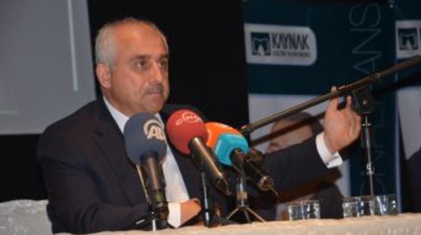 'Hizmet&rsquo;in Siyasi Iktidar Peşinde Olmadığını 40 Yıllık Y&uuml;r&uuml;y&uuml;ş&uuml; Ortaya Koydu'