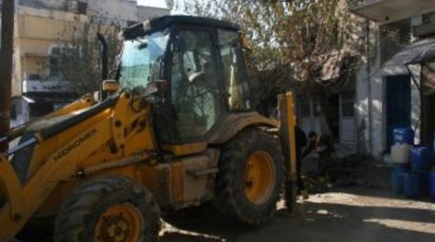 Yol &Ccedil;alışmaları Başladı