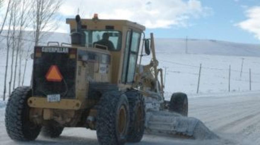 Van'da Karla M&uuml;cadele &Ccedil;alışmaları