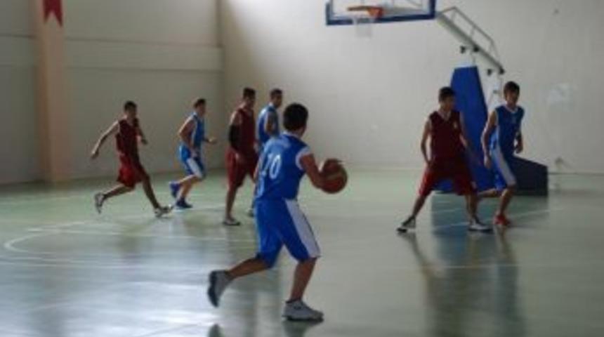 Didim&rsquo;de Liselerarası Basketbol Karşılaşmaları Başladı