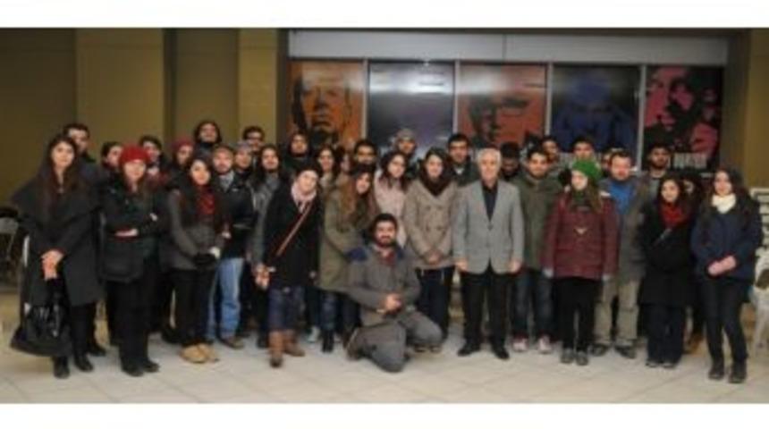 Bozbey &Uuml;niversite &Ouml;ğrencileriyle Buluştu