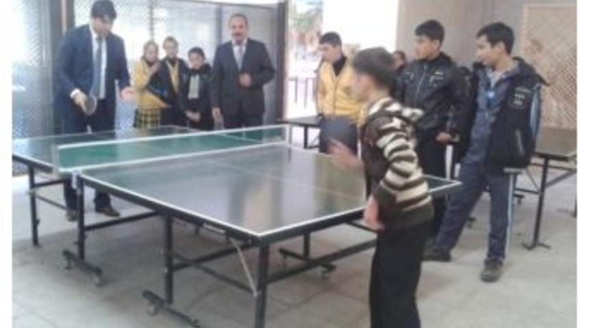 Selendi Kaymakamı Yatılı Okulda