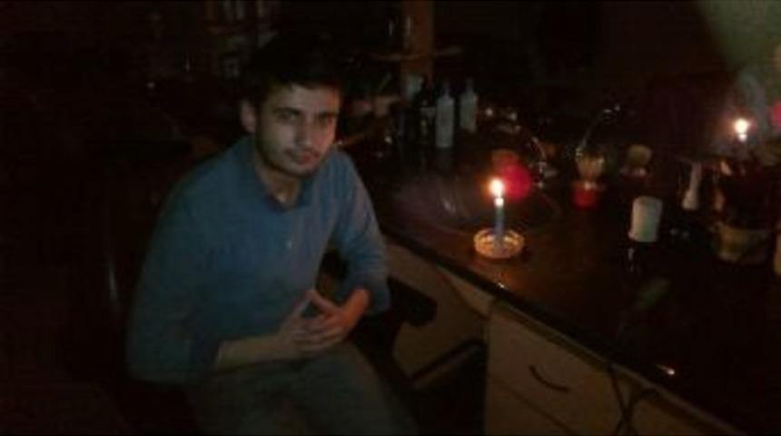 Elektrik Kesintileri Vatandaşları &Ccedil;ileden &Ccedil;ıkardı