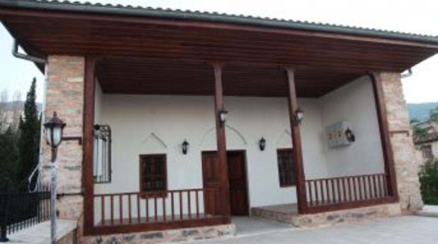 Tarih&icirc; Feyzullah Paşa Mescidi Eski Ihtişamına Kavuştu