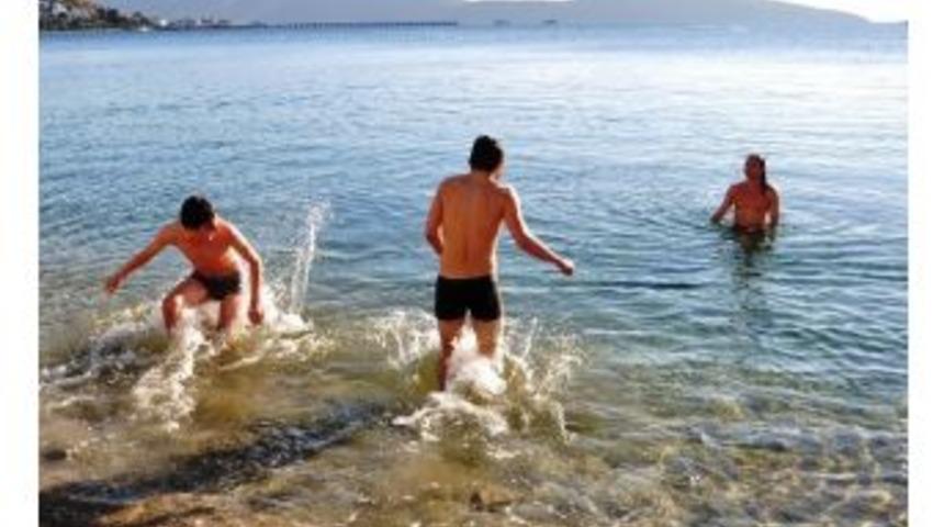 Bodrum'da Aralık Ayında Deniz Keyfi