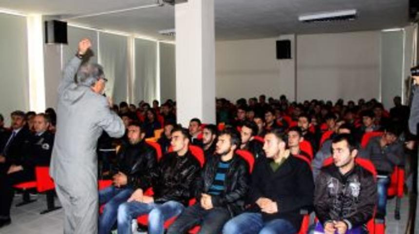 TEM Ekipleri &Ouml;ğrencilere Ter&ouml;r &Ouml;rg&uuml;tlerinin Zararlarını Anlattı