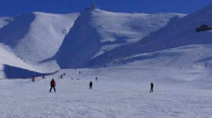 Paland&ouml;ken'de Kayak Sezonu Başladı