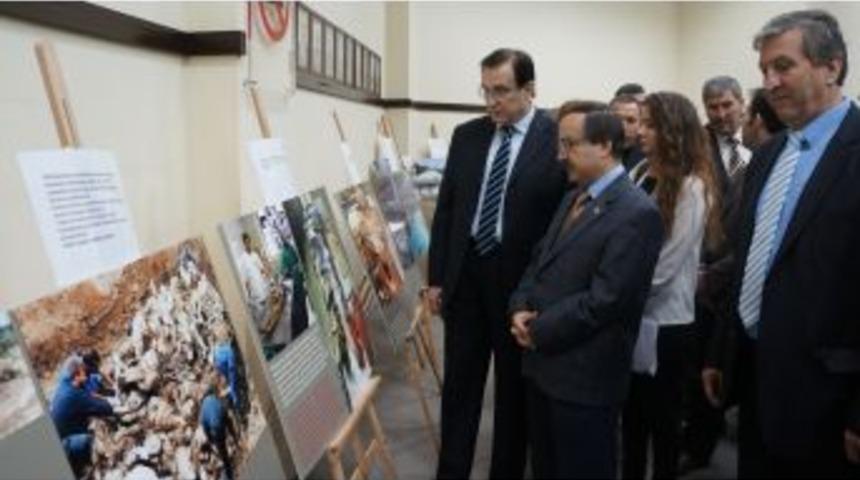 Aliya İzzetbegovi&ccedil;, &Ouml;l&uuml;m&uuml;n&uuml;n 10. Yılında Adana'da Anıldı