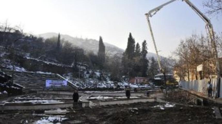 Temenyeri'ne Kapalı Pazar