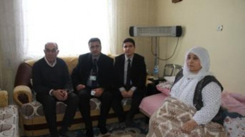 Varto Devlet Hastanesinden Evde Hasta Ziyareti