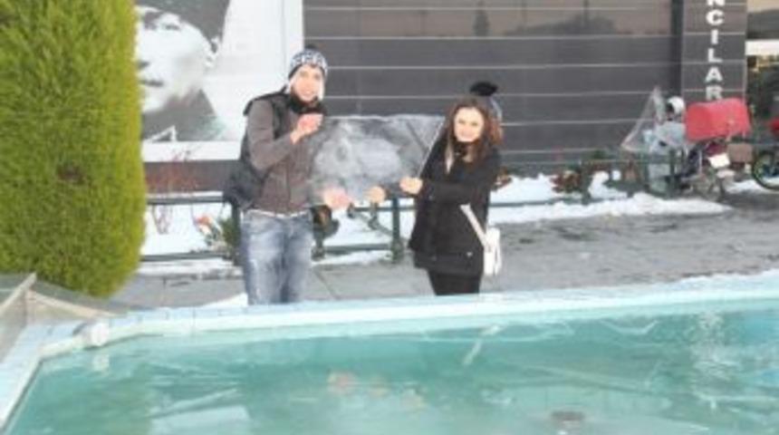 Samsun&rsquo;da S&uuml;s Havuzları Dondu