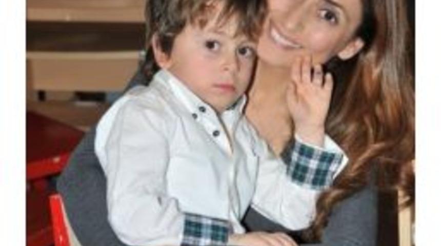 Kansere Yenik D&uuml;şen Kabin Amiri Hayatını Kaybetti