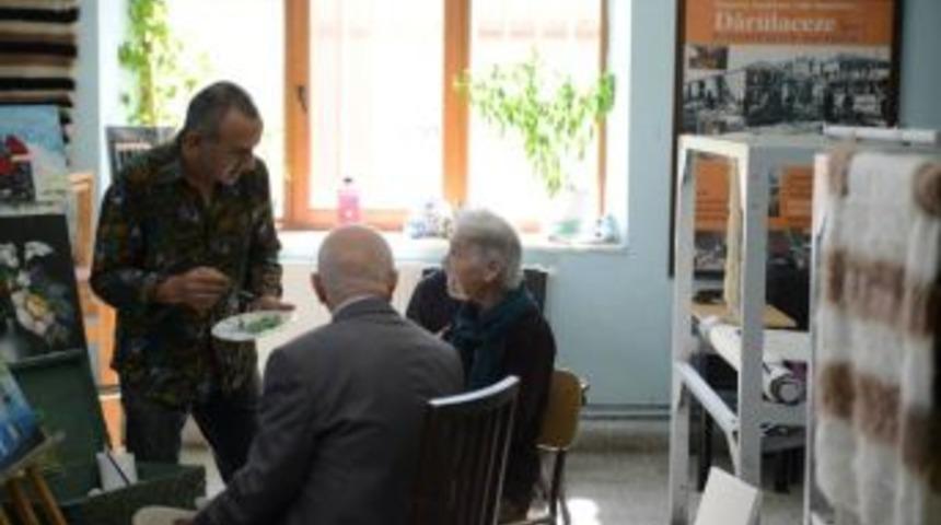 &Uuml;nl&uuml; Ressam İsmail Acar, Dar&uuml;laceze&rsquo;de Ressam Yetiştirecek