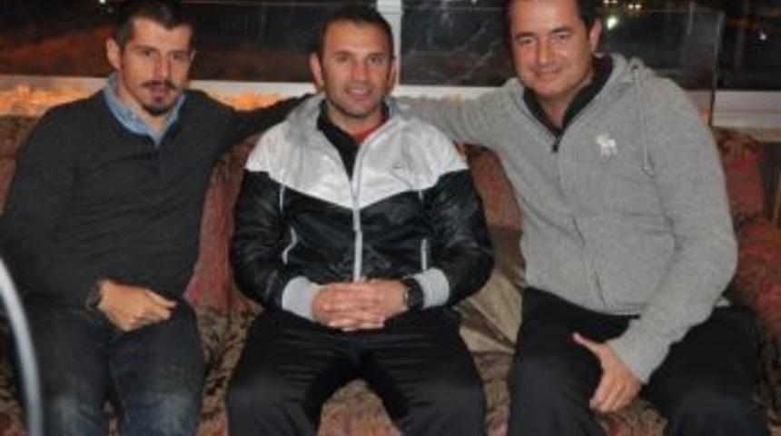 Acun Ilıcalı Ve Emre Bel&ouml;zoğlu'dan Elazığspor&rsquo;a Ziyaret