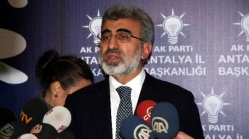 Bakan Yıldız: "elektrik Kesintileri Hava Koşulları Kaynaklı"