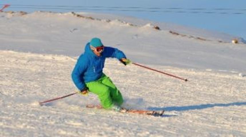 Zigana&rsquo;da Kayak Keyfi Başladı