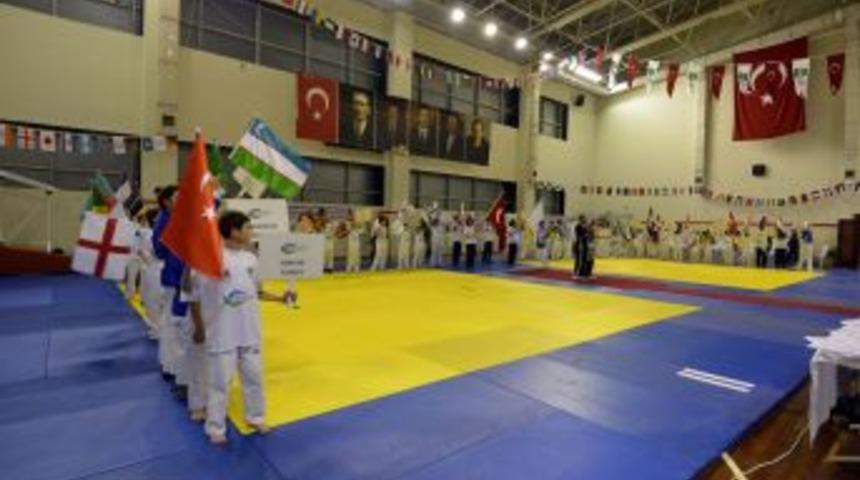 D&uuml;nya Kuraş Şampiyonası'nın A&ccedil;ılış T&ouml;reni Yapıldı