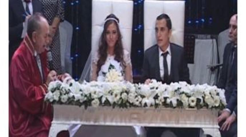 Honduras Cumhurbaşkanı Sosa'nın Kızı T&uuml;rk Damatla İstanbul&rsquo;da D&uuml;nyaevine Girdi