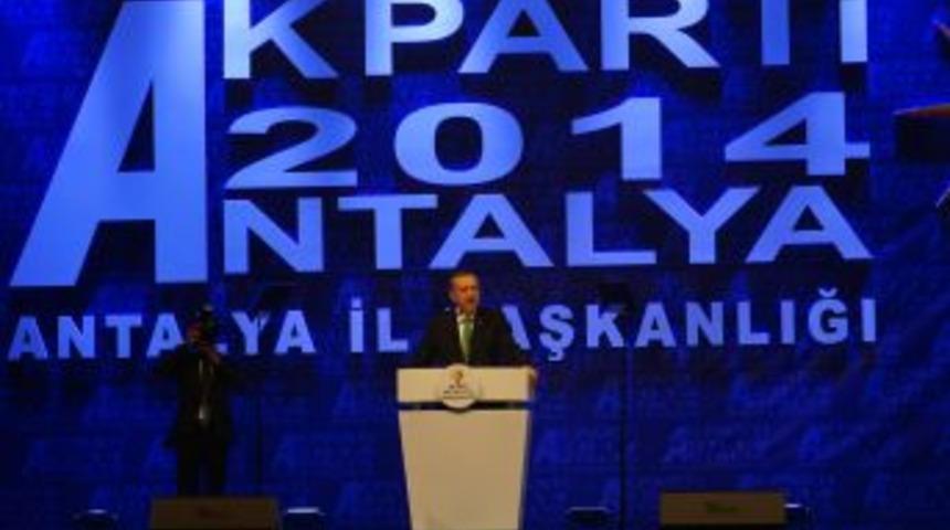 Erdoğan'dan Muhalefete: İzmir'de Bayrak Sallamak Kolay