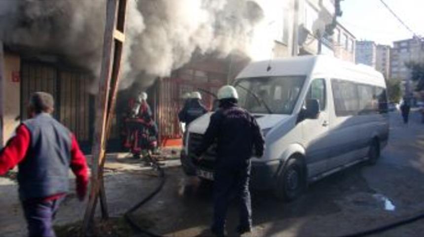 Yangından Tabut Kurtarma &Ccedil;abası