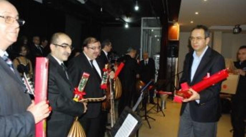 &Ccedil;erkezk&ouml;yl&uuml;ler Sanat M&uuml;ziğine Doydu