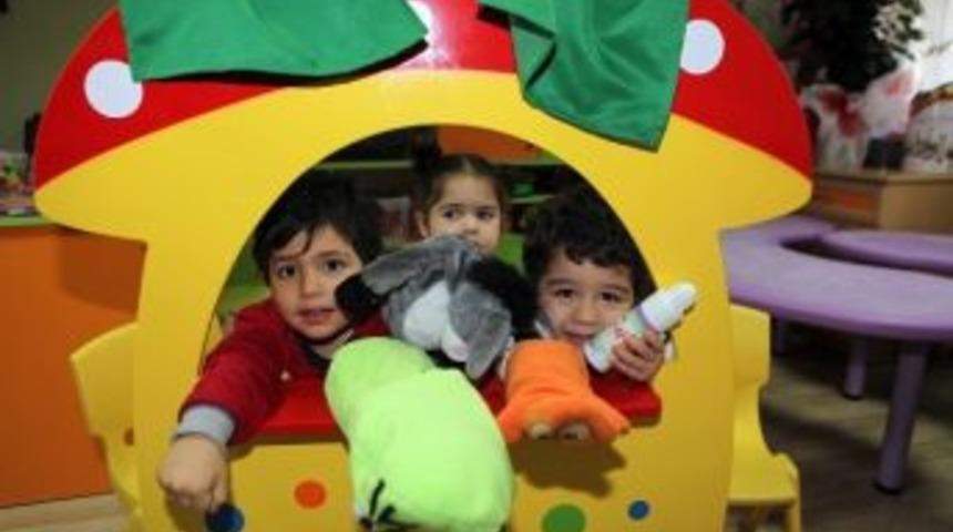 Minik Tiyatroculardan Kukla Şov