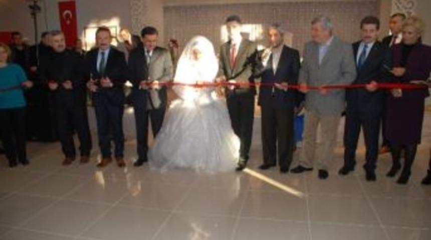 İzmit Kuru&ccedil;eşme K&uuml;lt&uuml;r Merkezi A&ccedil;ıldı