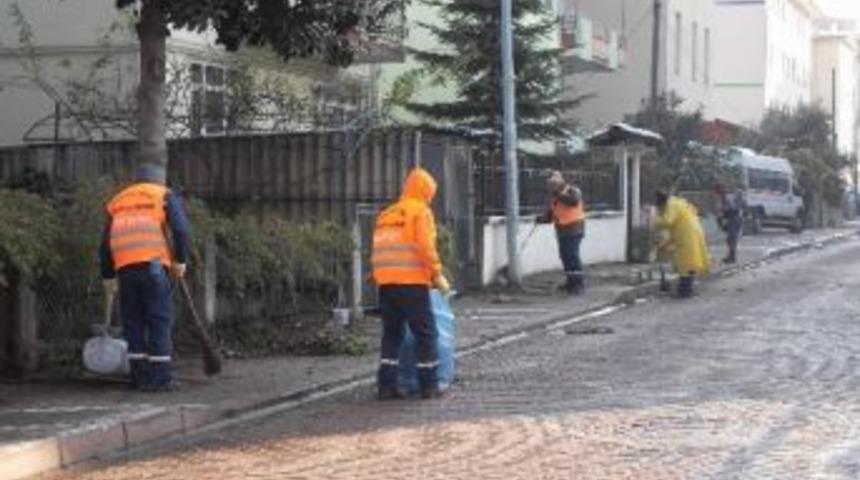 İzmit&rsquo;te Cadde Ve Sokaklar Tertemiz