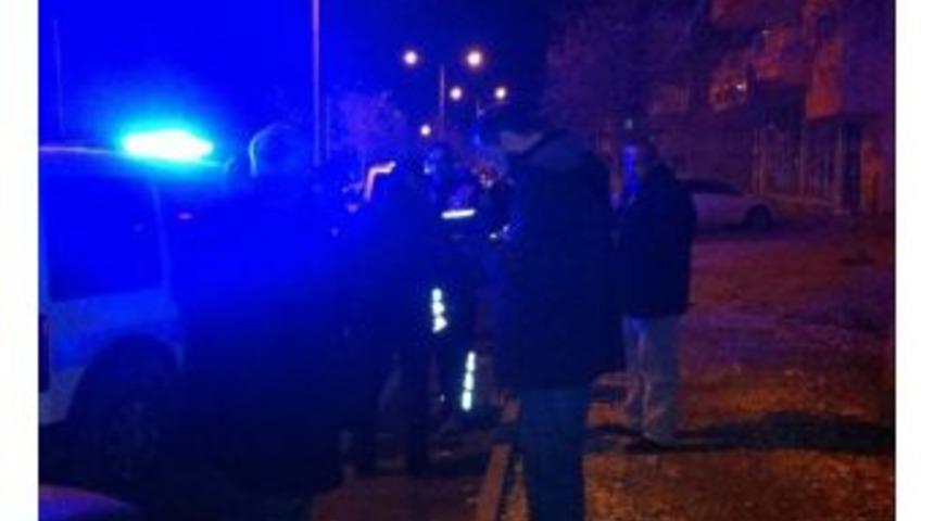 Ş&uuml;pheli Şahıs Polisi Harekete Ge&ccedil;irdi