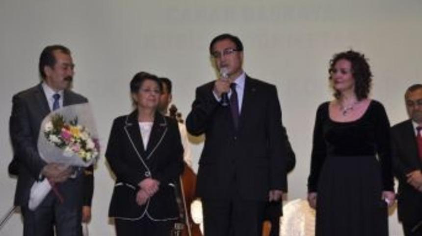 Polatlı&rsquo;da &Uuml;niversite &Ouml;ğrencileri Yararına Konser D&uuml;zenlendi