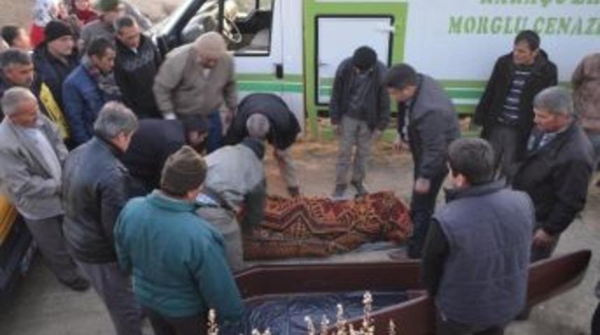 Trakt&ouml;r Kazasında 2 Kez Bacağı Kırılan Şahıs, &Uuml;&ccedil;&uuml;nc&uuml; Kazada Hayatını Kaybetti