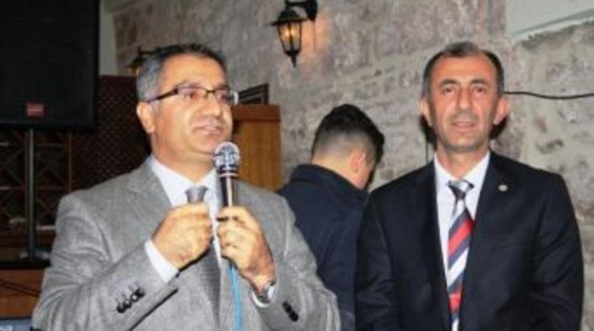 Ayvalıklı Atletler İ&ccedil;in Gecede Buluştular