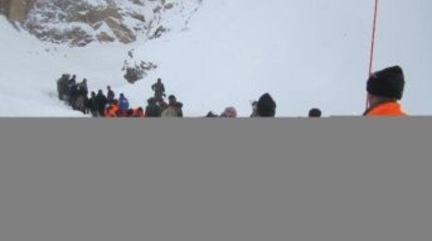 İranlılar'ın Cenazesine 4 G&uuml;n Sonra Ulaşıldı