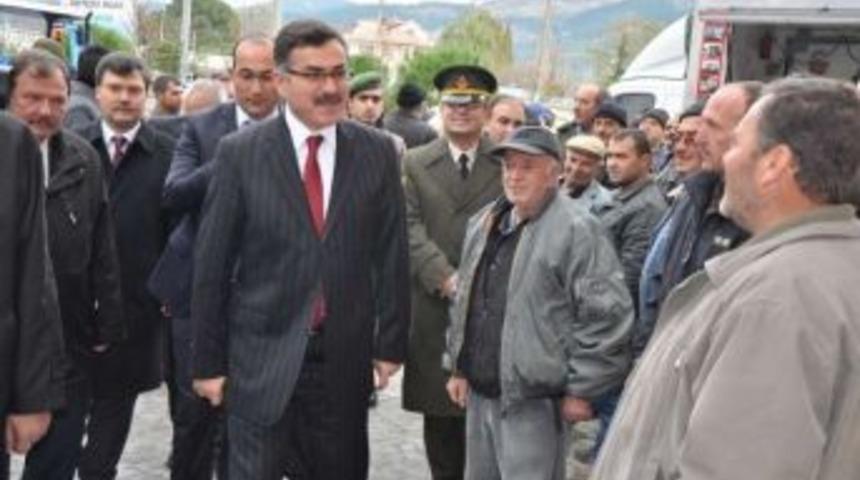 Havran&rsquo;da &Ccedil;ift&ccedil;ilere Trakt&ouml;r Desteği