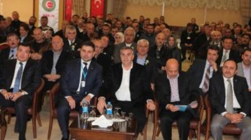 Sakarya B&uuml;y&uuml;kşehir Belediye Başkanı Zeki To&ccedil;oğlu: